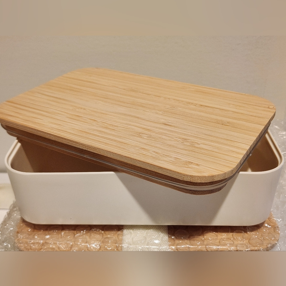 Bamboo Lid Lunch Box with Strap
